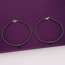  Solitary Core Black & Silver Nazaria Anklet