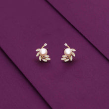  Sterling Gold Leafy Pearl Stud Earrings