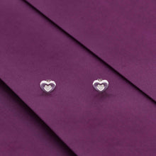  Sterling Silver Cute Heart Studs