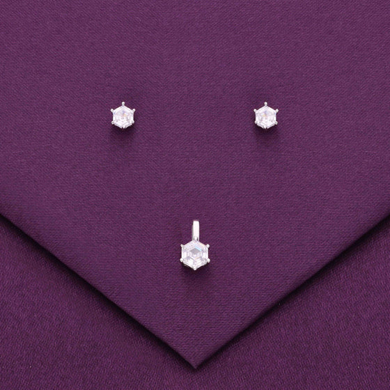 Minimal Solitaire Pendant Set