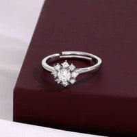 Sparkling floral solitaire adjustable silver ring