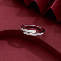 Elegant sterling silver adjustable band ring