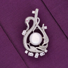  Shimmering Swan Pearl Silver Brooch Pin