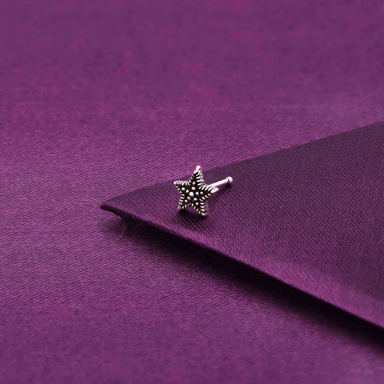 Oxidized Simple Star Silver Nose Pin