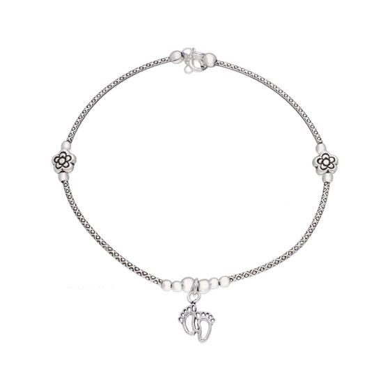 Shimmering Footprints Silver Anklet