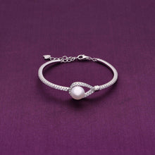  Enclosed Pearl Silver Bracelet