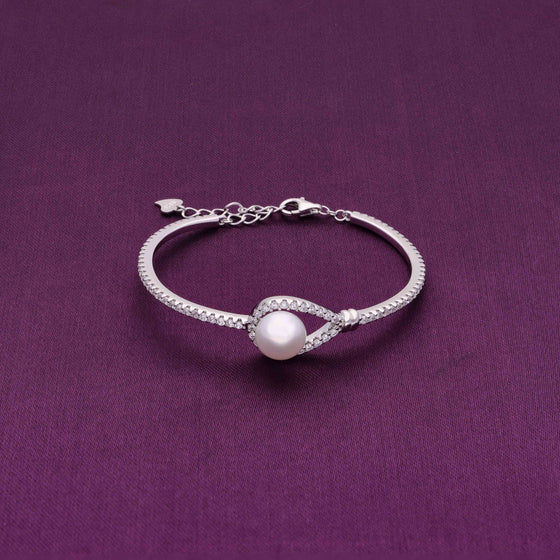 Enclosed Pearl Silver Bracelet