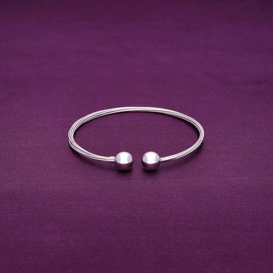 Charismatic coils Silver Bangle Bracelet
