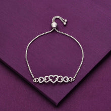  The Heart Link Silver Chain Bracelet
