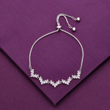  The Queen of Hearts Silver Line Bracelet