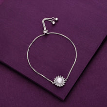  The Floral Fusion Silver Bracelet