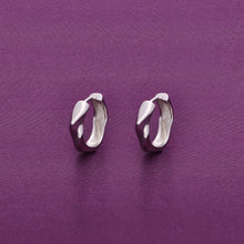 Charming Curves Knotted Silver Hoops Earrings