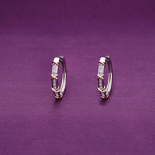  Charming Knot Silver Hoop Earrings