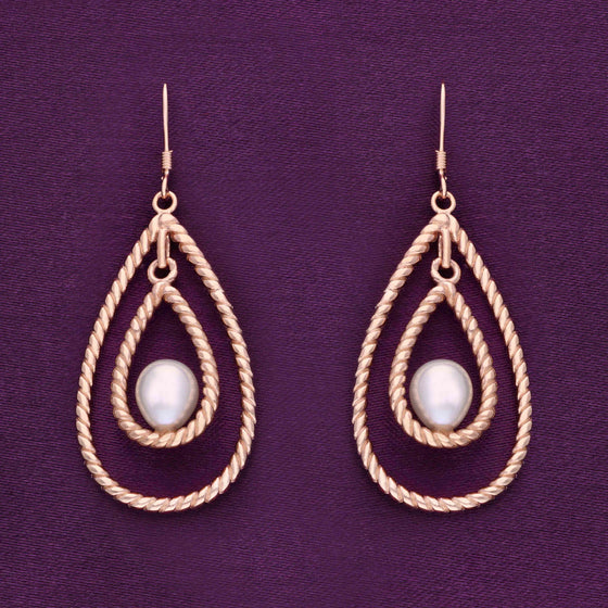 Stunning Pearly Teardrops Silver Earrings