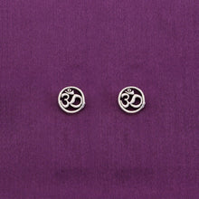  Sterling Oms Casual Silver Studs Earrings