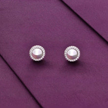  Connoisseur's Delight Pearl Silver Earrings