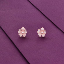  Minimalistic Floral Studs Silver Earrings