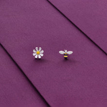  Flower & Honey Bee Silver Studs Earrings