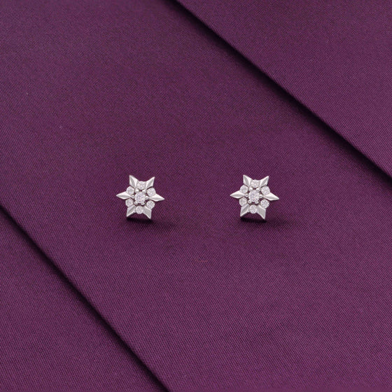 Minimalistic Diamond Star Silver Earrings