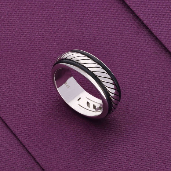 MEN'S SILVER RADIANCE RING