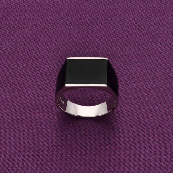 Men’s Rectangle Onyx Silver Ring