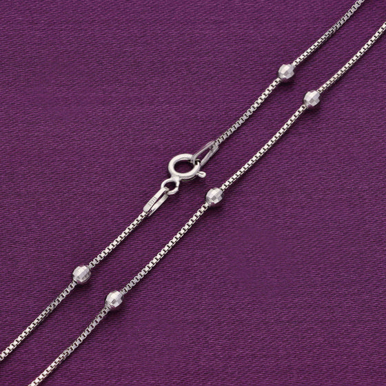 Shimmering Beads Silver Chain Necklace