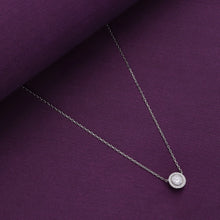  Single Crystal Zirconia Casual Silver Necklace