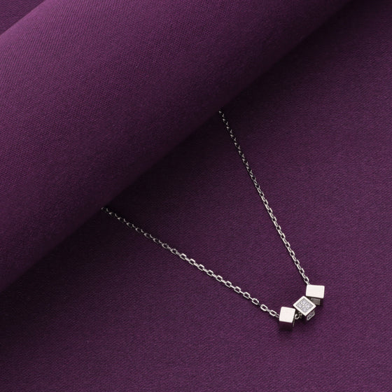 Tri Cube Casual Silver Chain Necklace