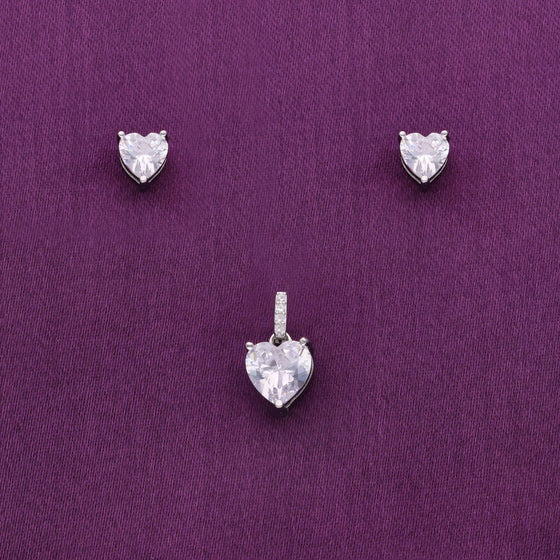 Hearty Crystals of Love Silver Pendant & Earrings Set