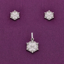  Snowflake Zircon Silver Pendant & Earrings Set