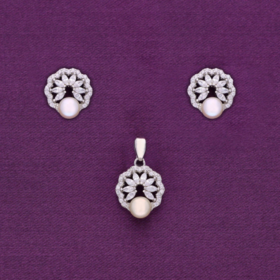 Classic Pattern Diamond & Pearl Silver Pendant & Earrings Set