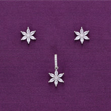  Crystal Flowers Silver Pendant & Earrings Set