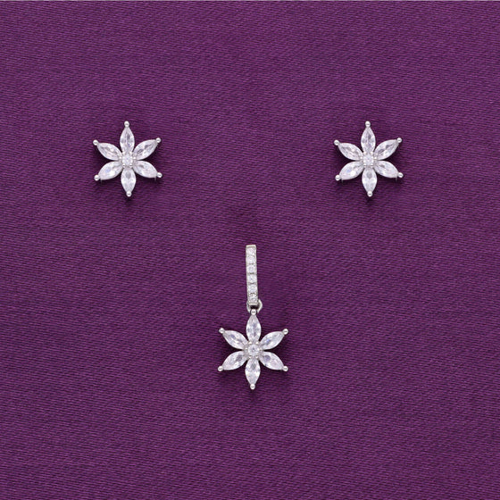 Crystal Flowers Silver Pendant & Earrings Set
