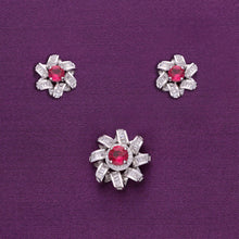  Twisted Flora Silver Pendant & Earrings Set