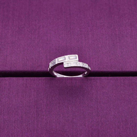 Bonded Baguette Twist Silver Minimal Ring
