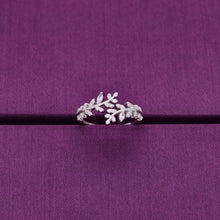  Minimalistic Leafy Zircon Studded Silver Ring