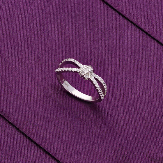 A Classic Knot Of Silver Zircon Silver Minimal Ring