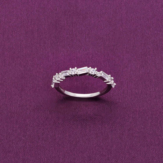 Astute Enamorment Zircon Studded Silver Ring