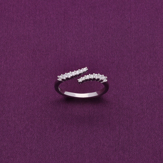 Trendy Zircon Diamond Minimal Silver Ring
