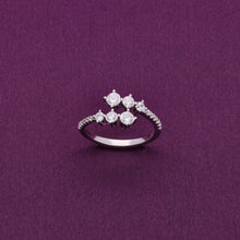  Sparkling Speckles Silver Minimal Ring