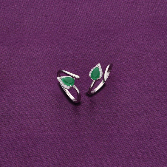 Green Stylish Leaf Silver Toe Ring